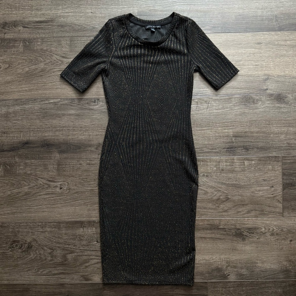 Haute Monde black and gold shimmer stretch bodycon dress